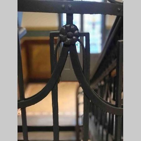 Bibliotekas Nams Leilighet Riga Eksteriør bilde
