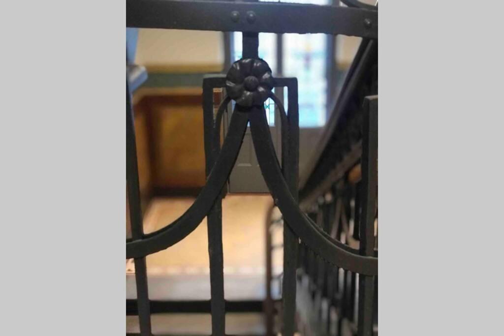 Bibliotekas Nams Leilighet Riga Eksteriør bilde